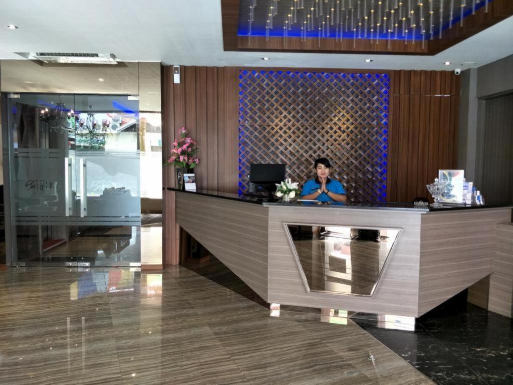 Octopuss Wellness Hotel & Spa Bentayan Exterior photo